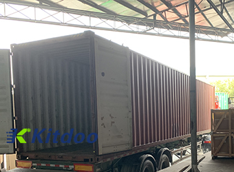 The condenser and air cooler for cold storage are exported to Dubai